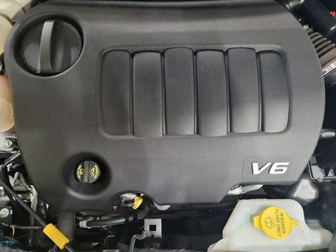 Used 2016 Dodge Journey SE image 30