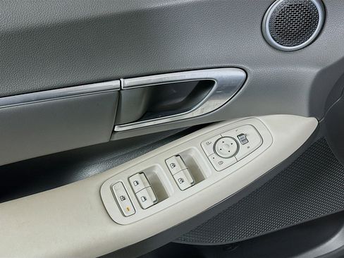 Used 2023 Hyundai Sonata SEL w/ Convenience Package image 15