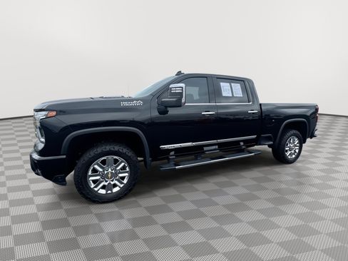 Used 2024 Chevrolet Silverado 2500 High Country w/ Technology Package image 1