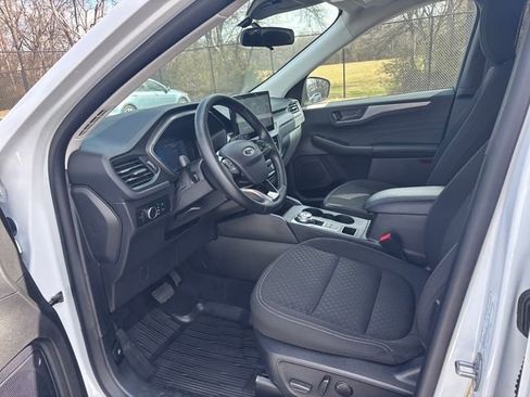 Certified 2024 Ford Escape Active w/ Tech Pack #1 image 14