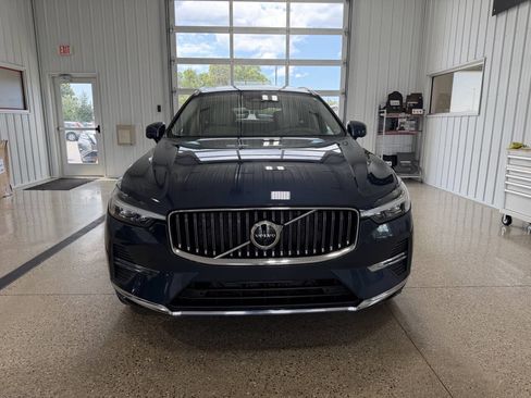 Used 2023 Volvo XC60 B5 Plus w/ Climate Package AWD/4WD image 9