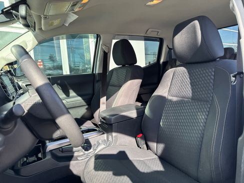 Used 2023 Toyota Tacoma 4x4 Double Cab w/ Trail Edition image 13