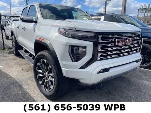 Used 2024 GMC Canyon Denali image 1