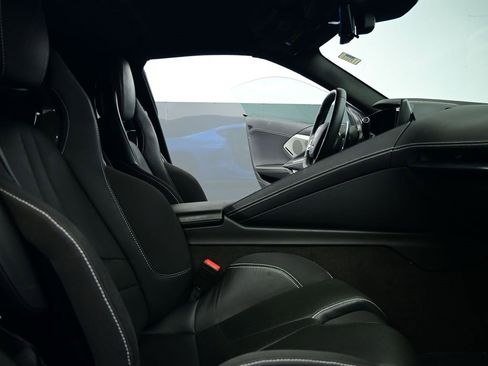 Used 2023 Chevrolet Corvette Stingray w/ Z51 Performance Package image 20