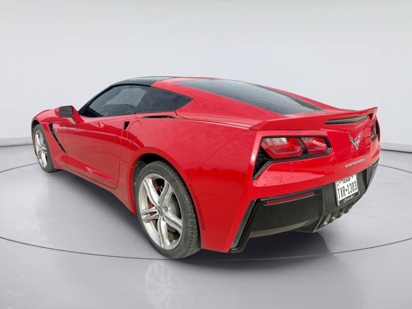 Used 2016 Chevrolet Corvette Stingray Coupe w/ Battery Protection Package RWD image 9