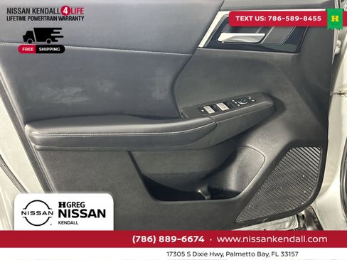 Used 2023 Mitsubishi Outlander SE image 33