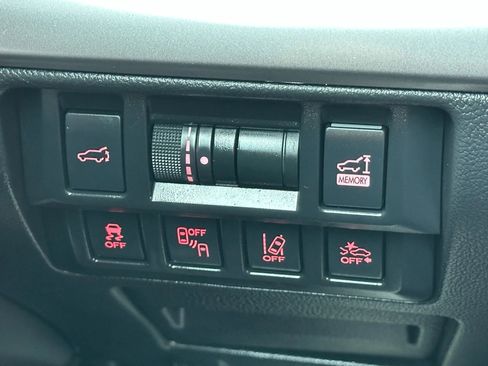 Used 2019 Subaru Outback 2.5i Limited image 33