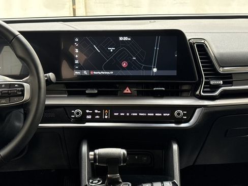 Certified 2025 Kia Sportage EX AWD/4WD image 23
