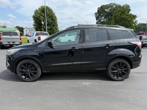Used 2017 Ford Escape SE w/ SE Sport Appearance Package AWD/4WD image 8