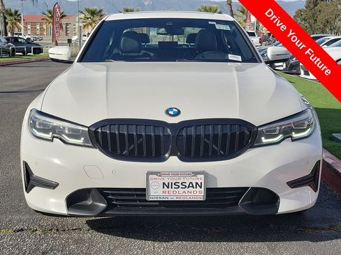 Used 2021 BMW 330i Sedan w/ Premium Package RWD image 32