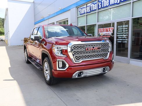 Used 2019 GMC Sierra 1500 Denali w/ Technology Package AWD/4WD image 2