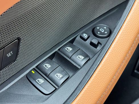 Used 2024 BMW i4 eDrive35 w/ M Sport Package image 18