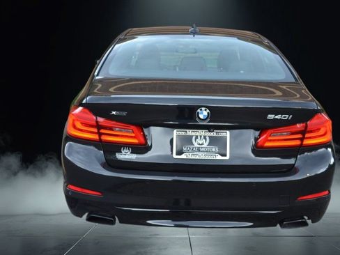 Used 2018 BMW 540i xDrive AWD/4WD image 12