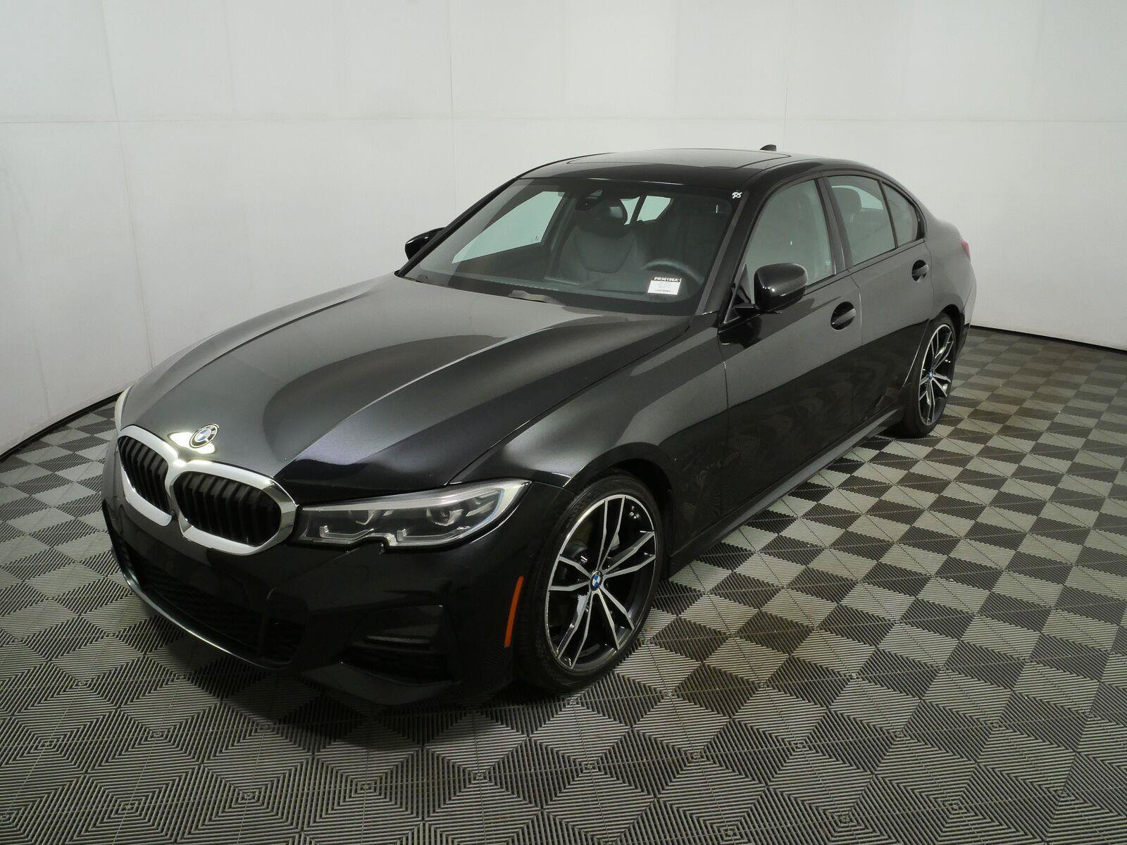 Used 2021 BMW 330i Sedan RWD image 1