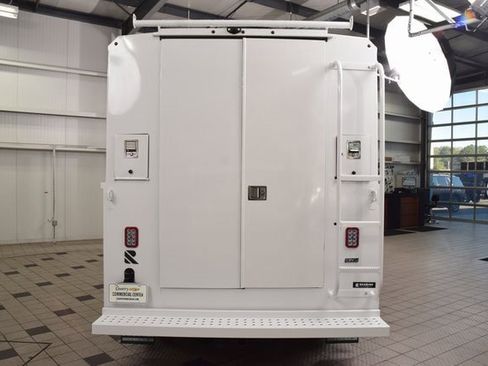 New 2025 Chevrolet Express 3500 w/ Power Convenience Package image 4