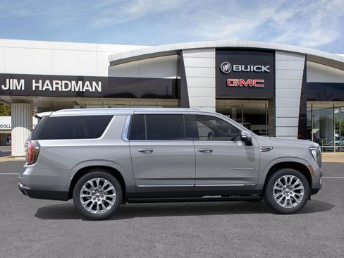 New 2026 GMC Yukon XL Denali AWD/4WD image 5