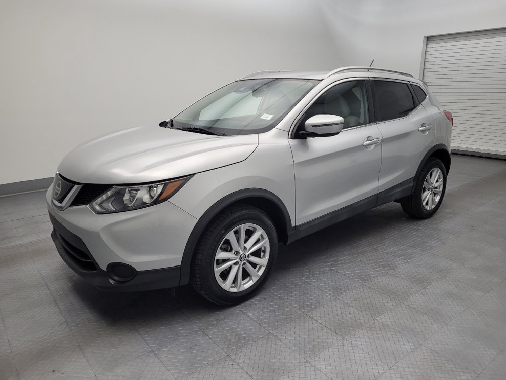 Used 2019 Nissan Rogue Sport SV FWD image 2
