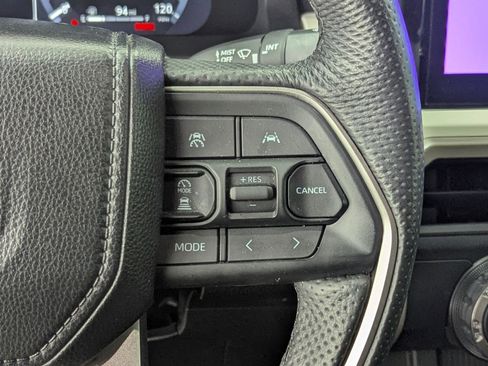 Used 2024 Toyota Tacoma TRD Sport image 25