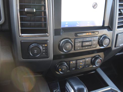 Used 2020 Ford F150 Raptor image 16