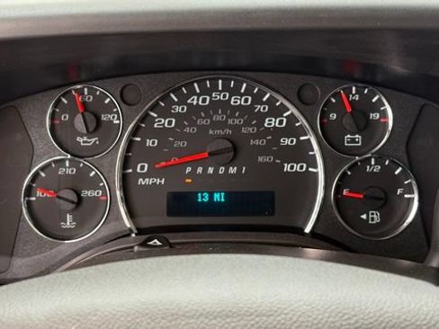 New 2026 Chevrolet Express 2500 RWD image 29