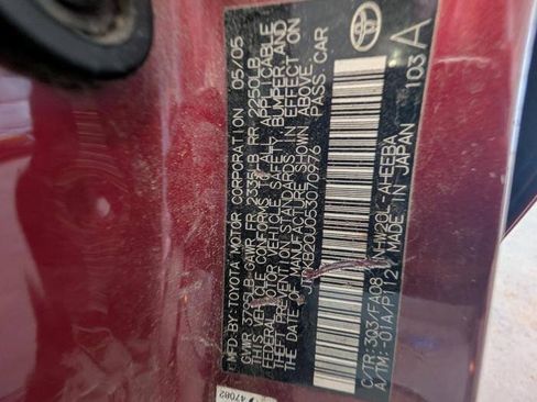 Used 2005 Toyota Prius w/ Pkg 6 FWD image 37