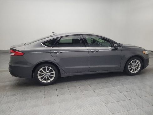 Used 2020 Ford Fusion SE image 10
