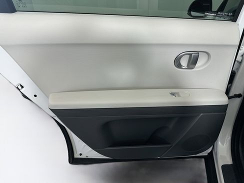 Used 2024 Hyundai Ioniq 5 SEL RWD image 26