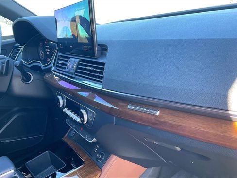 Used 2023 Audi Q5 2.0T Premium Plus w/ Premium Plus Package image 17