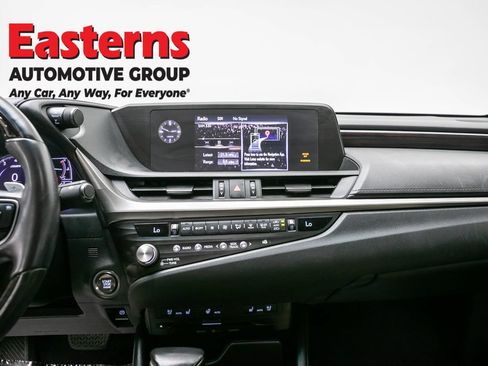 Used 2021 Lexus ES 350 w/ Premium Package FWD image 12
