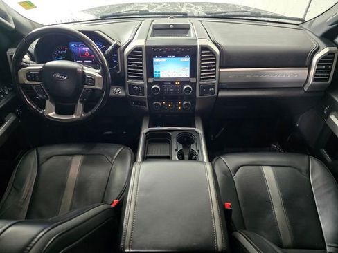 Used 2019 Ford F450 Platinum w/ Platinum Ultimate Package AWD/4WD image 20