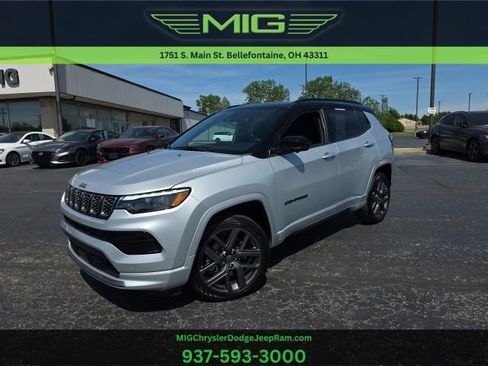 Used 2024 Jeep Compass Limited w/ Driver Assist Group I AWD/4WD image 1