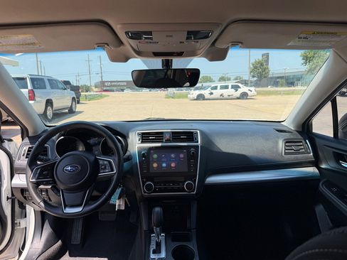 Used 2019 Subaru Outback 2.5i Premium image 20