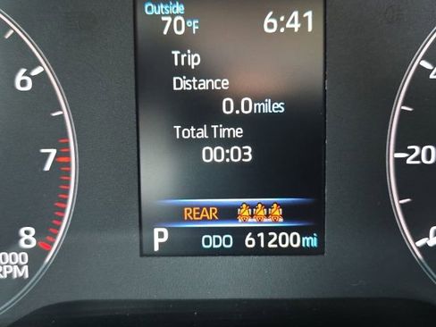 Used 2023 Toyota Corolla LE FWD image 17