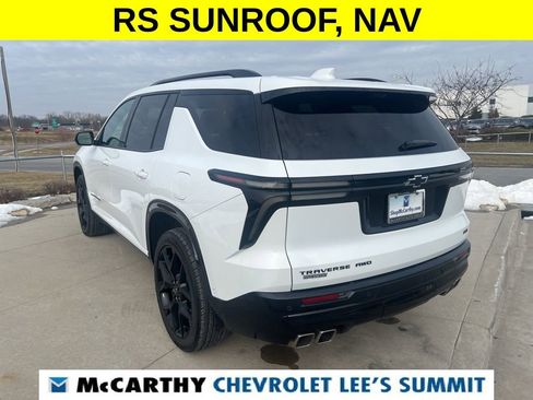 Certified 2024 Chevrolet Traverse RS image 12