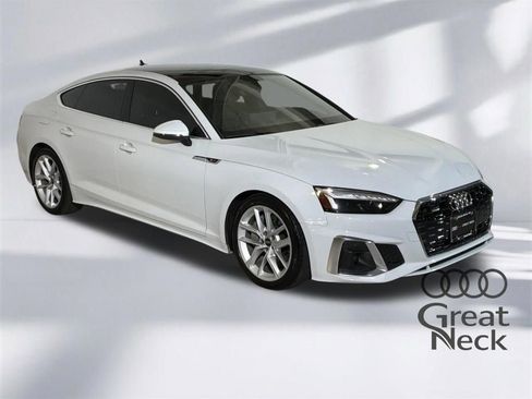 Used 2023 Audi A5 2.0T Premium Plus w/ Premium Plus AWD/4WD image 11