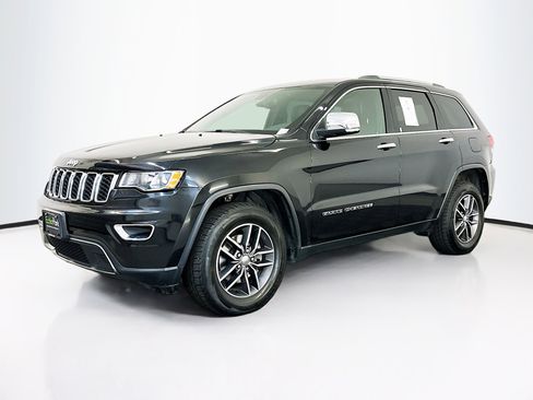Used 2018 Jeep Grand Cherokee Limited image 3