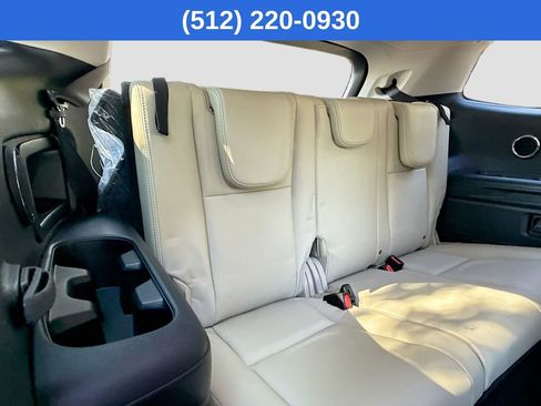 New 2025 Subaru Ascent Limited image 36