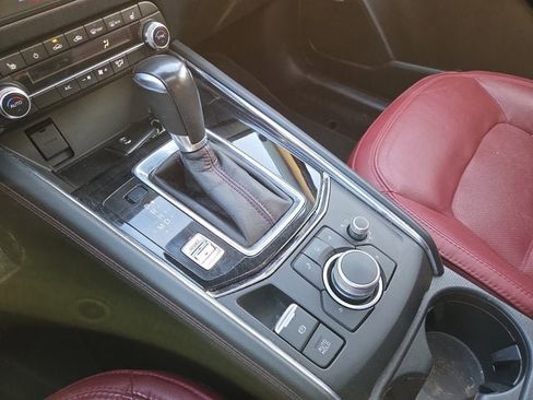 Certified 2021 MAZDA CX-5 Carbon Edition image 18