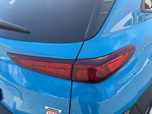 Certified 2023 Hyundai Kona SEL image 9