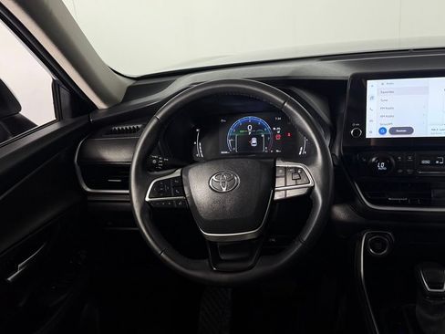 Used 2024 Toyota Grand Highlander FWD image 13