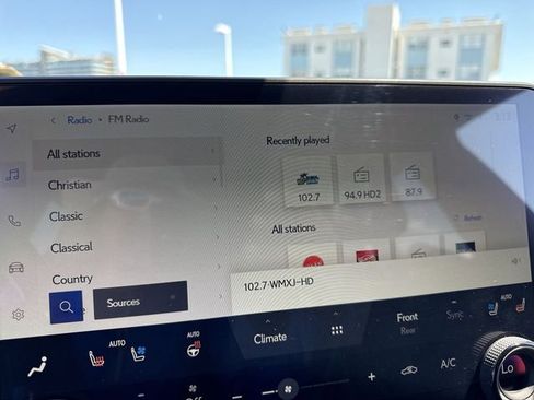 Used 2024 Lexus RX 500h F Sport w/ Cold Area Package AWD/4WD image 16