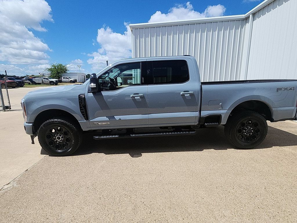 New 2026 Ford F350 Lariat w/ Black Appearance Package AWD/4WD image 5
