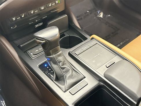 Used 2020 Lexus ES 350 Ultra Luxury w/ Accessory Package 2 FWD image 27