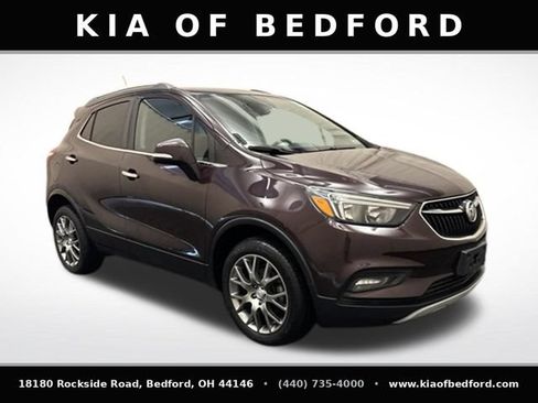 Used 2018 Buick Encore Sport Touring AWD/4WD image 3