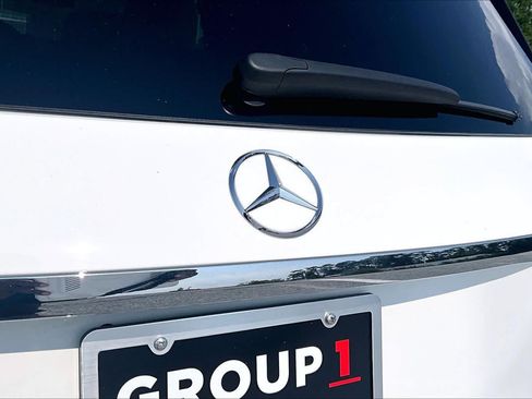Used 2025 Mercedes-Benz GLE 450e 4MATIC image 31