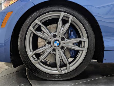 Used 2016 BMW M235i Coupe RWD image 11