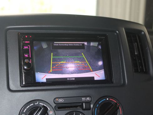 Used 2017 Nissan NV200 S image 14