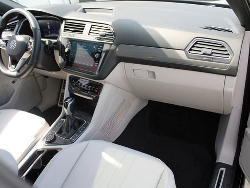 Certified 2024 Volkswagen Tiguan SE R-Line w/ MDO Package, Two-Row image 27