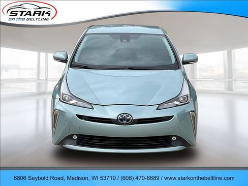 Used 2021 Toyota Prius LE AWD/4WD image 2
