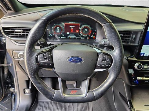 Used 2022 Ford Explorer ST w/ Equipment Group 401A AWD/4WD image 10